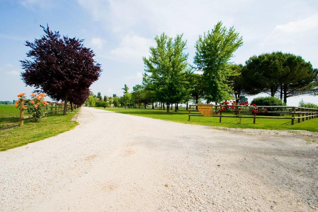 Agriturismo Le Cipressine Meolo Екстериор снимка